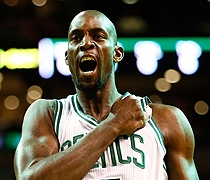 Kevin Garnett Signed Memorabilia