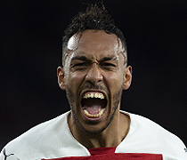 Pierre-Emerick Aubameyang Signed Memorabilia