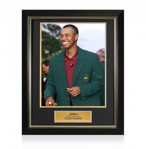 UNSIGNED Tiger Woods Masters Trophy Framed Photo - The 2001 Masters Winner