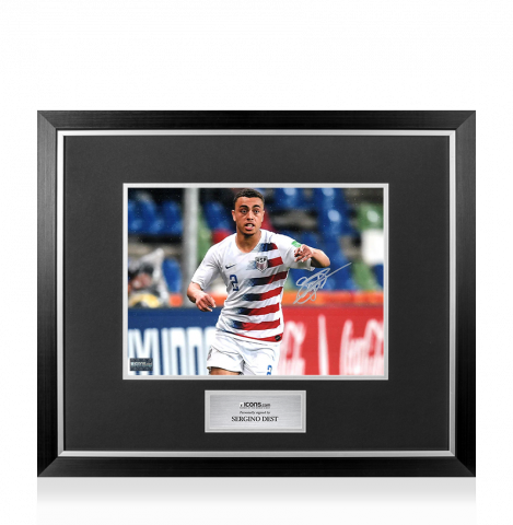 Sergino Dest Signed Landscape USMNT Photo In Premium Photo Frame