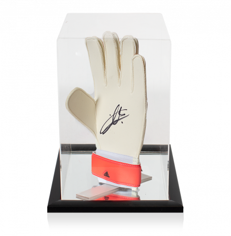 Iker Casillas Signed White and Red Adidas Predator 20 Goalkeeper Glove In Acrylic Case