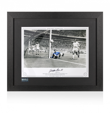 Gordon Banks Signed England Print In Black Wooden Frame: 1970 World Cup Save vs Brazil