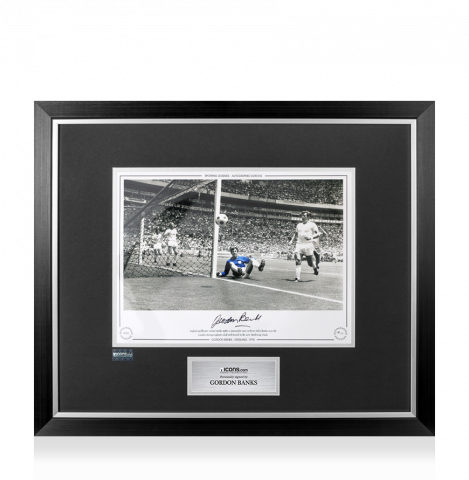 Gordon Banks Signed England Print In Premium Photo Frame: 1970 World Cup Save vs Brazil