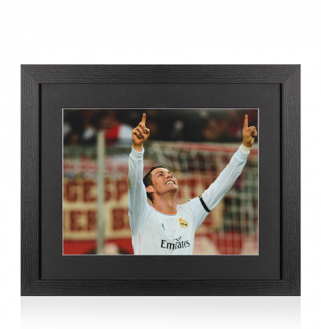 UNSIGNED Cristiano Ronaldo Photo In Black Wooden Frame: Real Madrid CF Legend