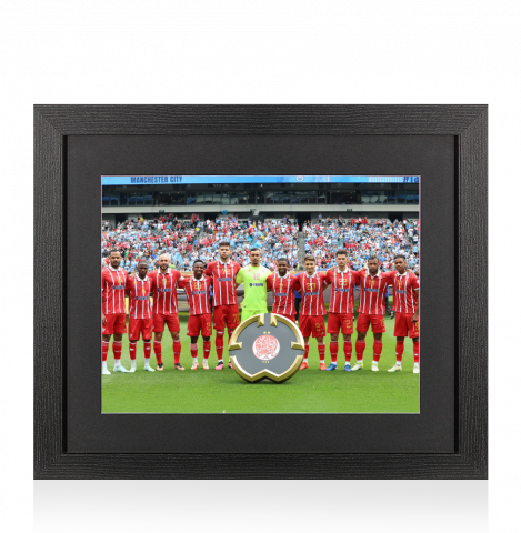 UNSIGNED Wydad AC Photo In Black Wooden Frame: 2025 FIFA Club World Cup Squad