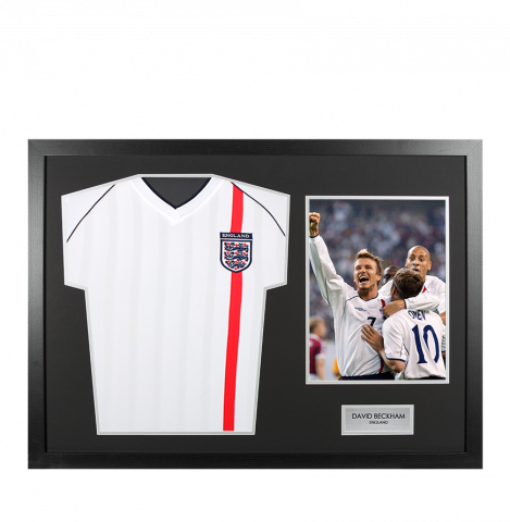 UNSIGNED David Beckham England Shirt In Tribute Frame