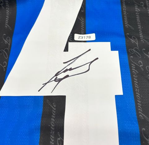 WAREHOUSE SECONDS Javier Zanetti Back Signed Inter Milan 1998 Home Shirt - Grade B